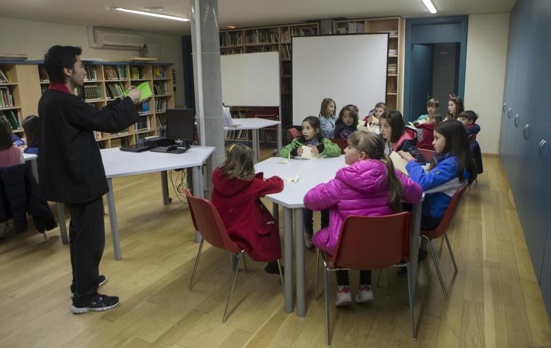 Flores de papel en el Botánico