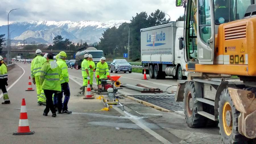 La autopista &#039;Y&#039;, en reparación