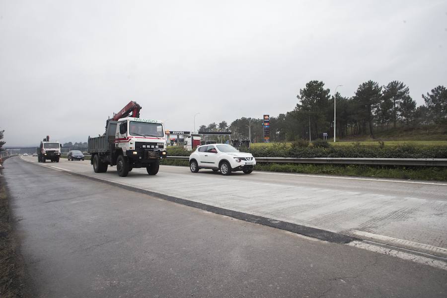 Segunda jornada de retenciones en la &#039;Y&#039; por las obras de reparación del pavimento