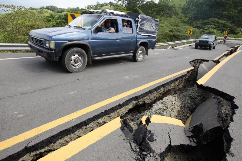 Desolación y destrucción en Ecuadro