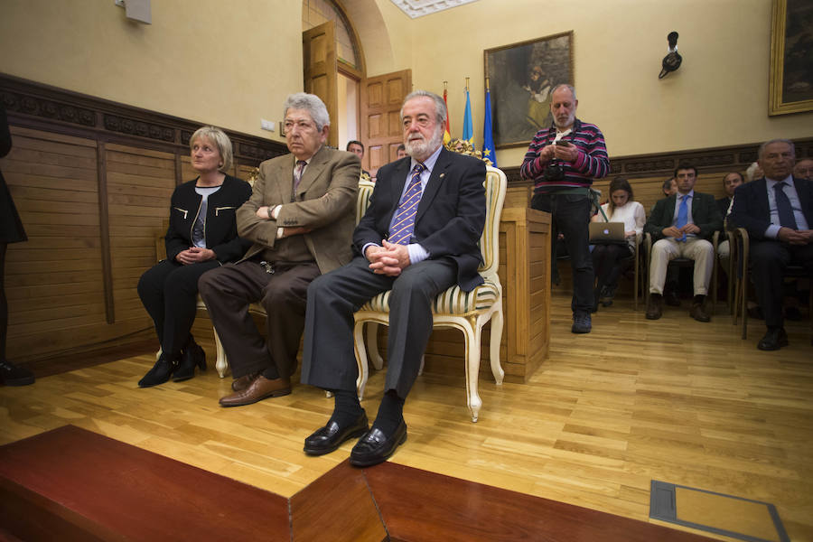 Pleno de Honores y Distinciones del Ayuntamiento de Gijón