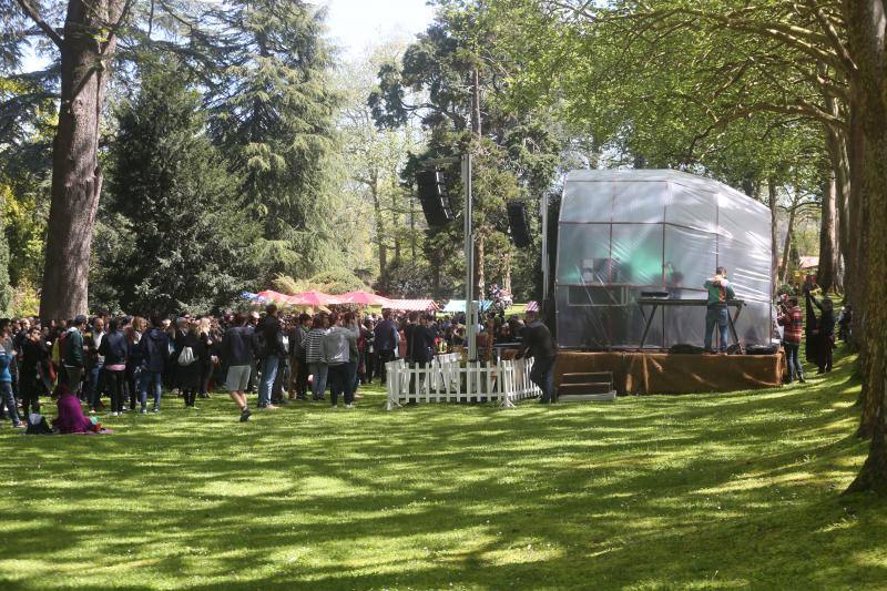Música Eletrónica en el Botánico de Gijón