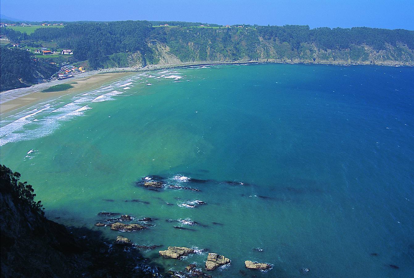 Playa La Concha de Artedo (Cudillero). 