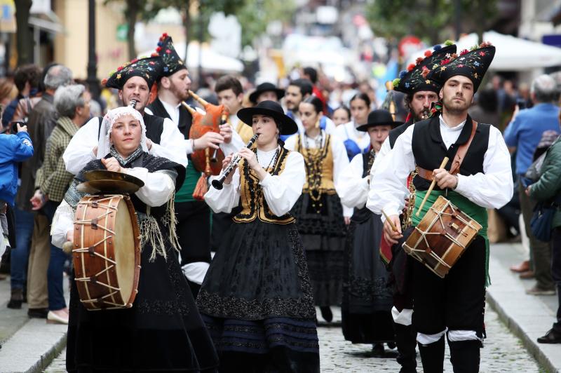 La Ascensión desfila por Oviedo