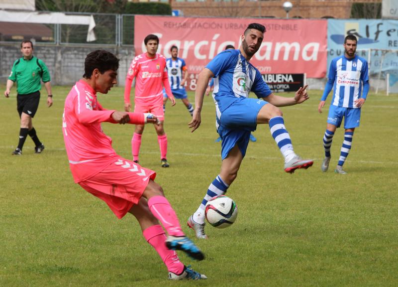 El Avilés golea al Oviedo B y espera rival para la fase de ascenso