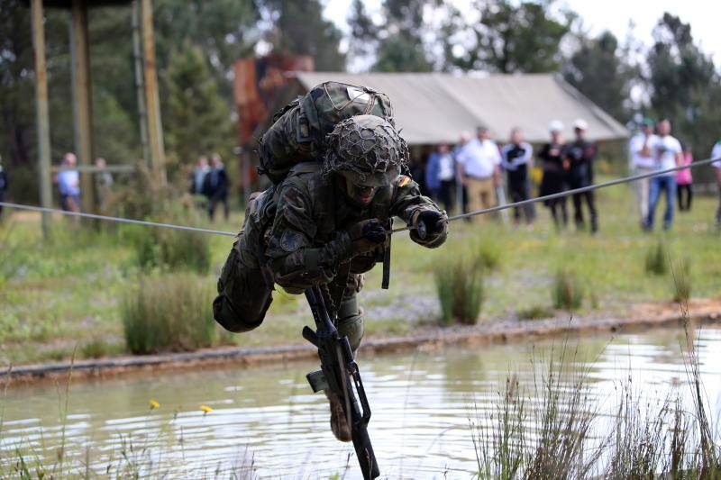 Puertas abiertas en Cabo Noval