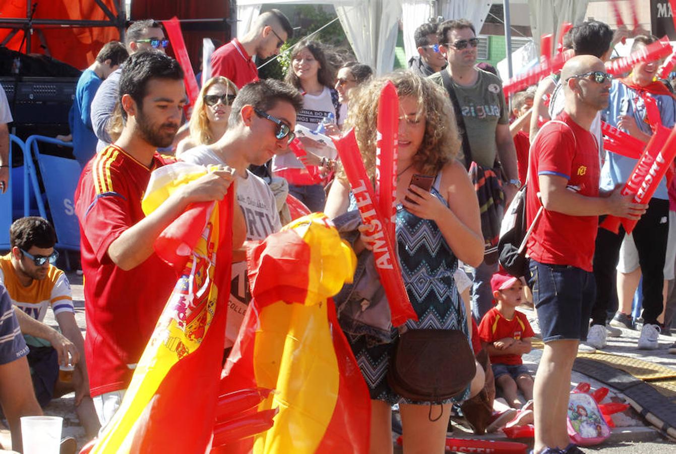 La afición española, de la euforia a la desolación