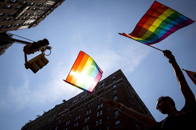 Las marchas del Orgullo colorean las calles