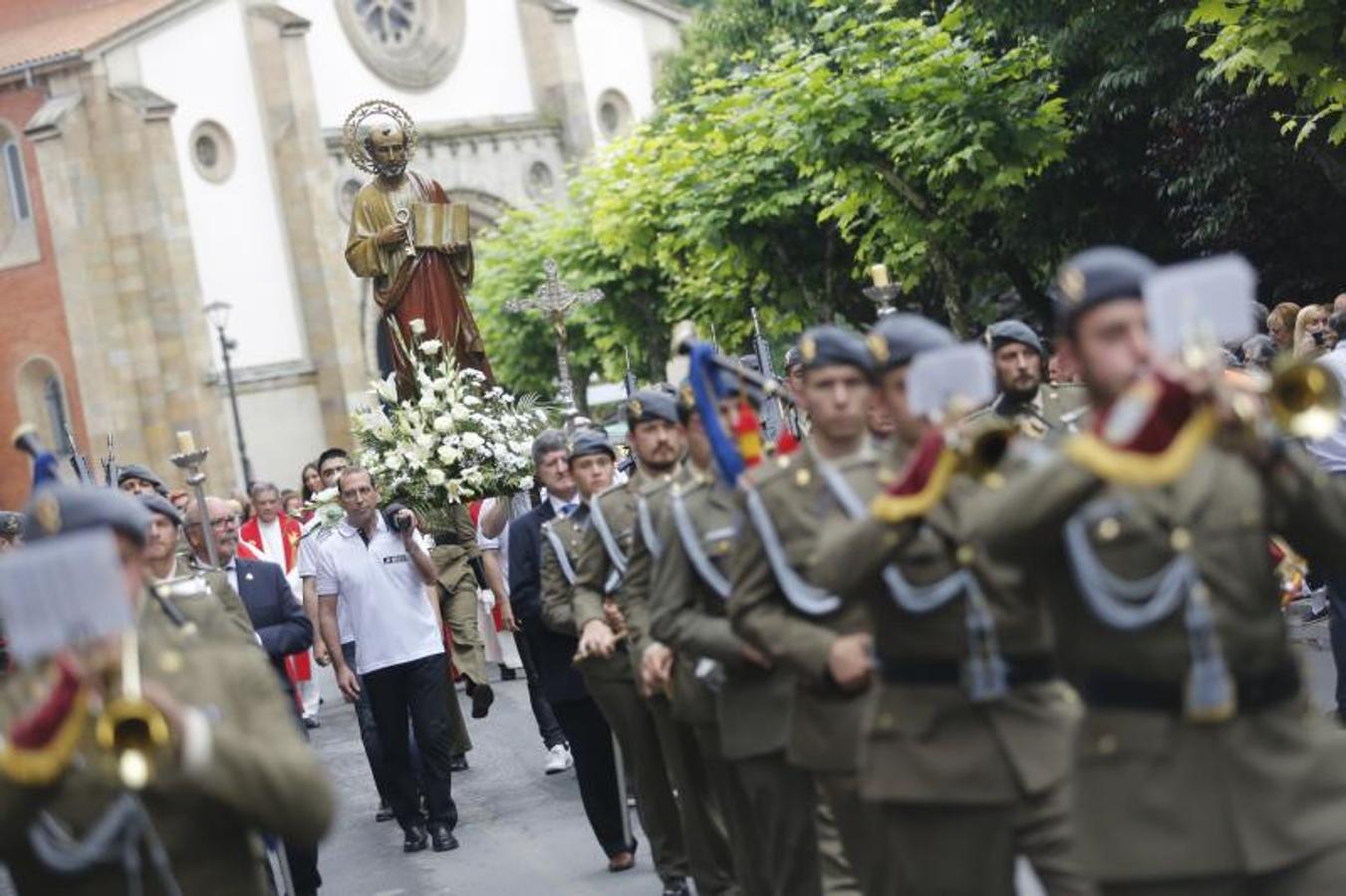 La Felguera, a los pies de San Pedro