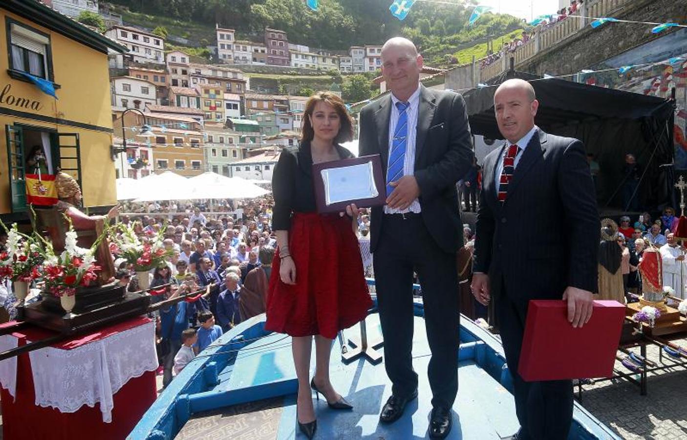 L&#039; Amuravela no deja títere con cabeza