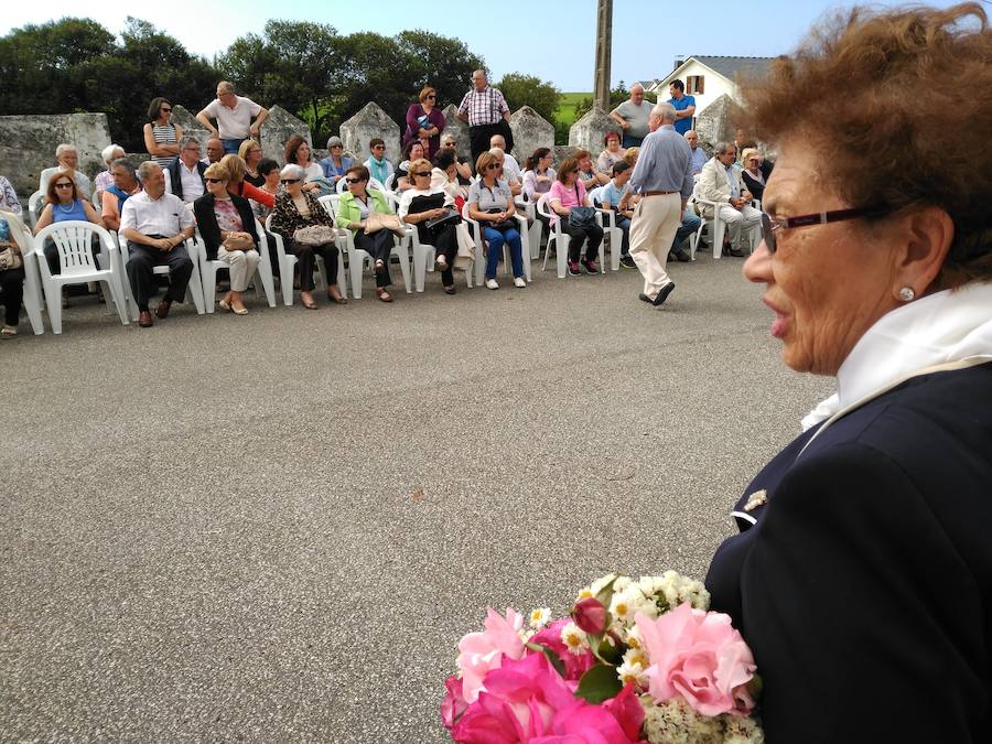 Multitudinario adiós al cura de Valdepares