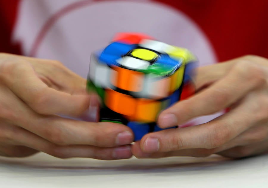 ¿Te acuerdas del cubo Rubik?