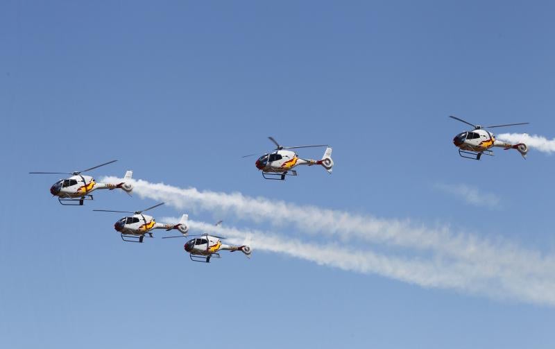 El Festival Aéreo ruge en el cielo de Gijón