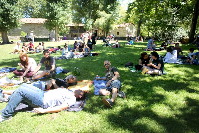 El Pueblo de Asturias acoge la II Folixa pola Paz