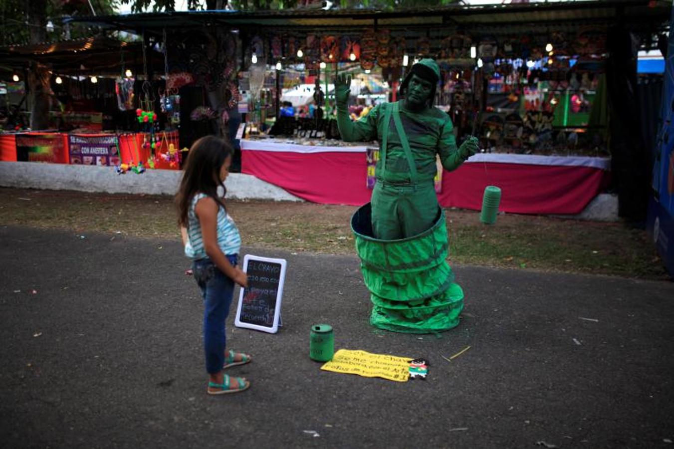 Homenaje al patrón salvadoreño