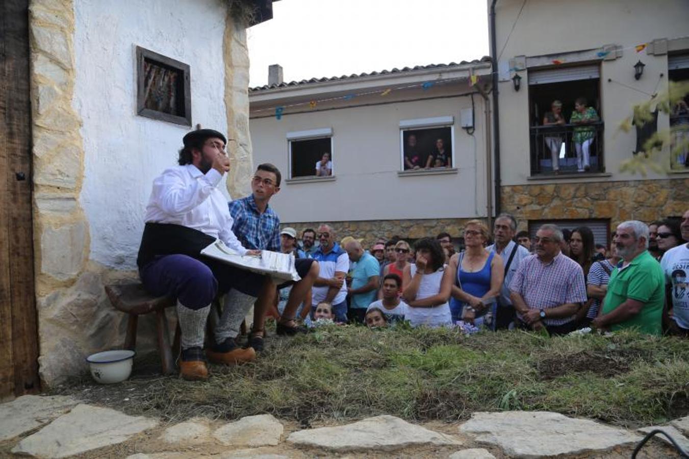 Valdesoto sale a la calle en carroza