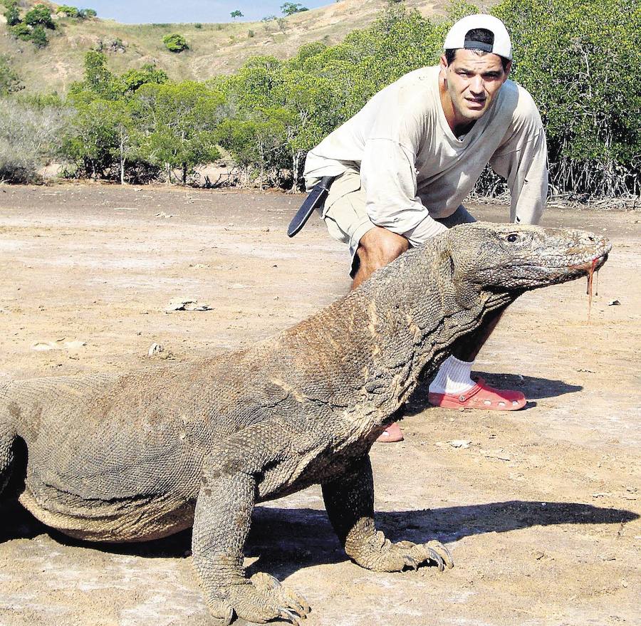 Frank Cuesta, un aventurero entre animales