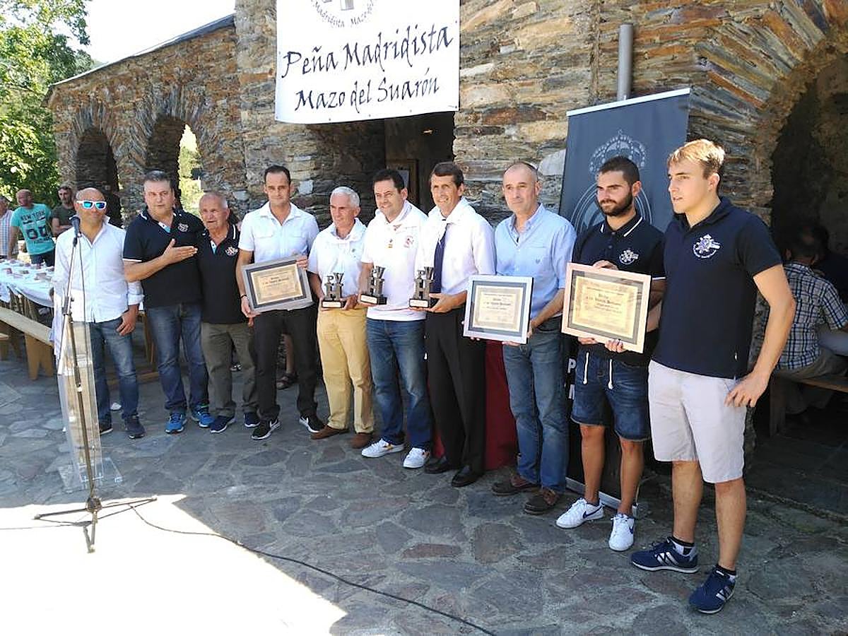 Los periodistas Tomás Roncero y Paco García Caridad, galardonados en Vegadeo