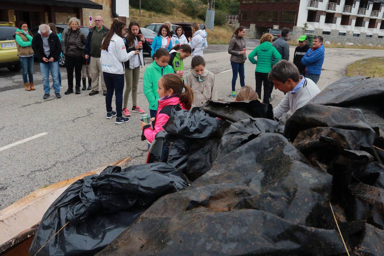 Limpieza de las pistas de Pajares