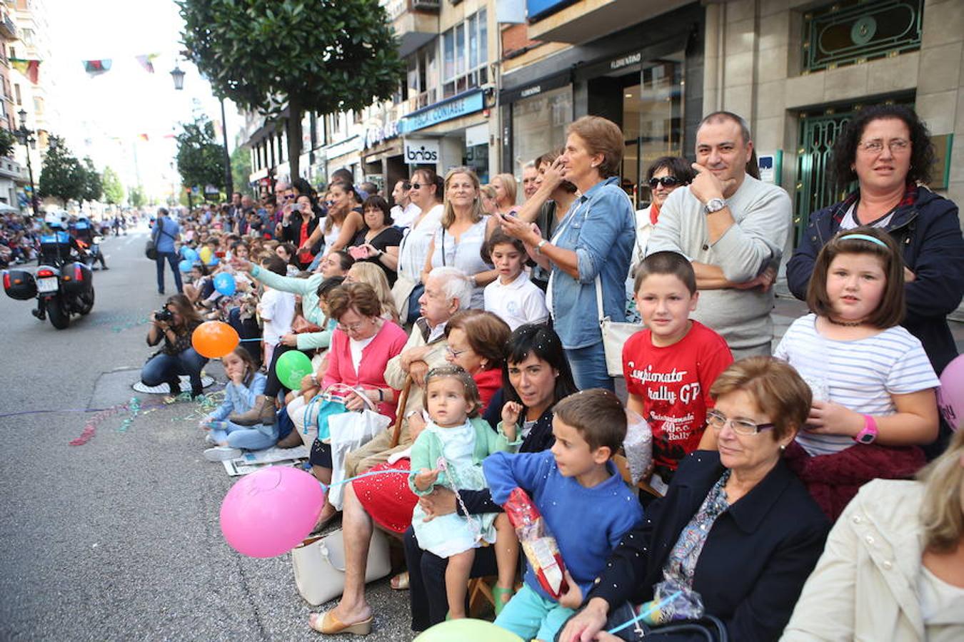 ¿Estuviste en el desfile del Día de América en Asturias? ¡Búscate!