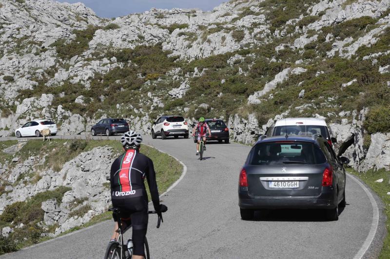 La carretera a los Lagos, otra vez cortada