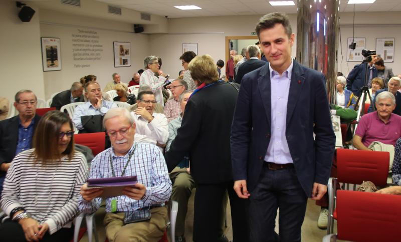 El PSOE de Gijón debate su posición sobre la investidura