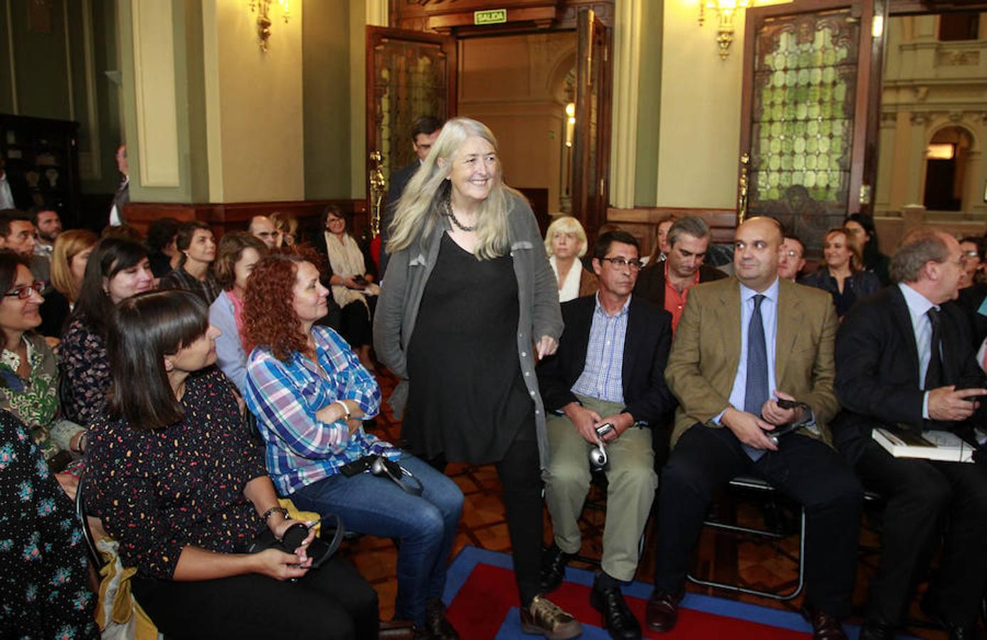 Encuentro con Mary Beard en la Junta General del Principado