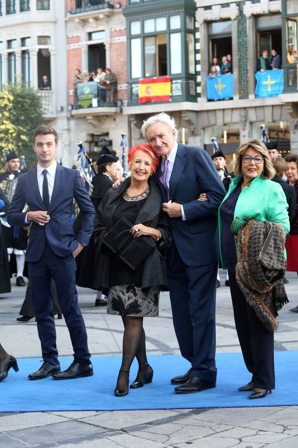 La alfombra azul de los Premios Princesa (II)