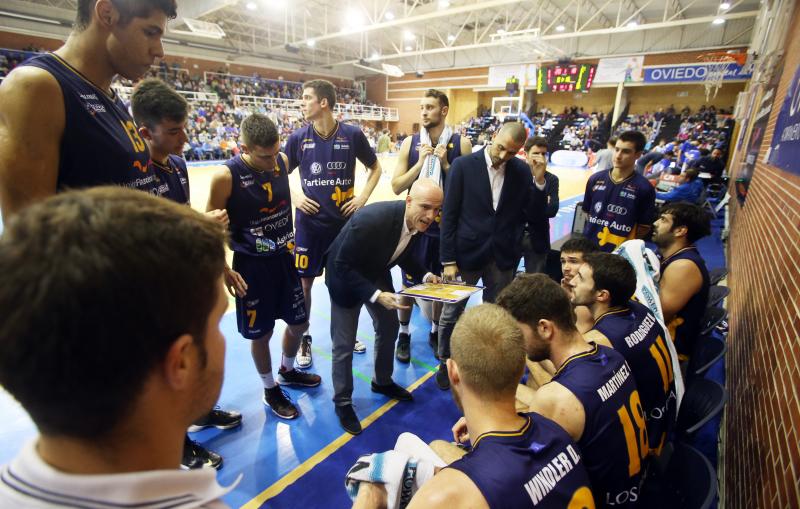 El Unión Financiera Oviedo - CB Prat, en imágenes