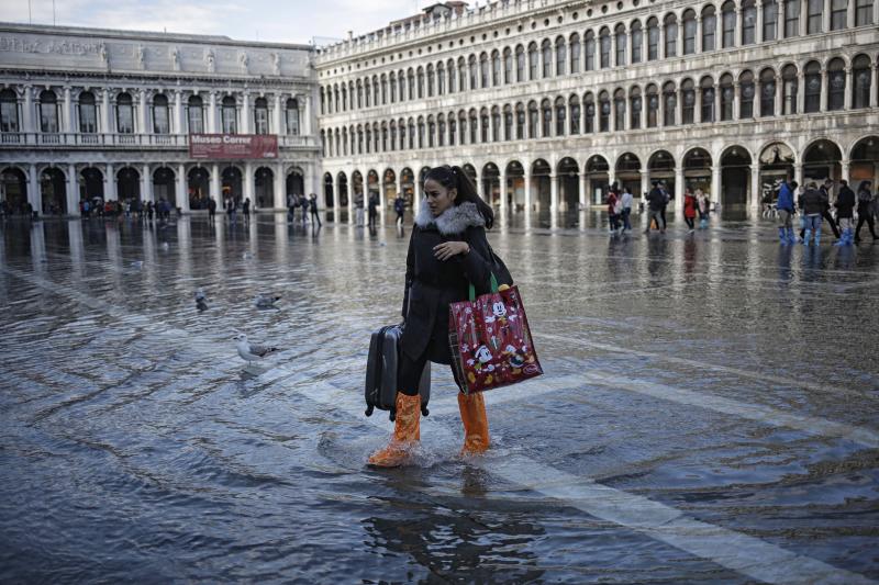 Turismo sobre las aguas en Venecia