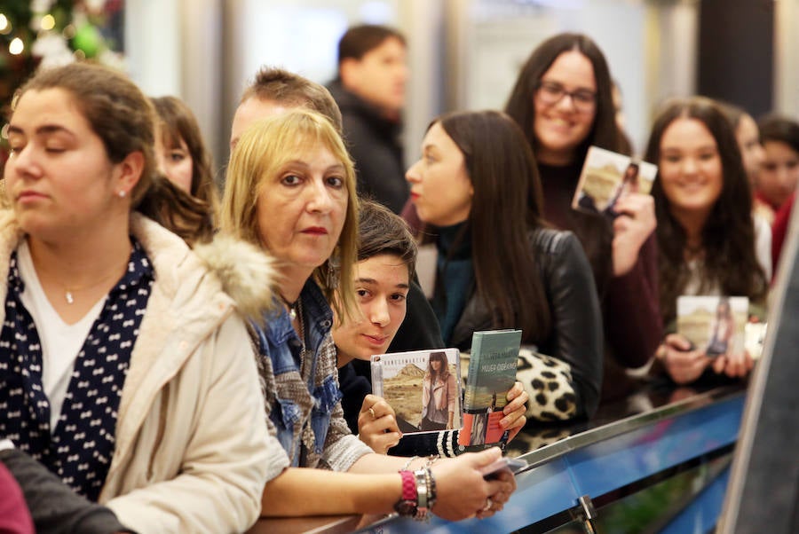 Oviedo se rinde a Vanesa Martín