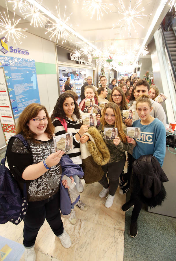 Oviedo se rinde a Vanesa Martín