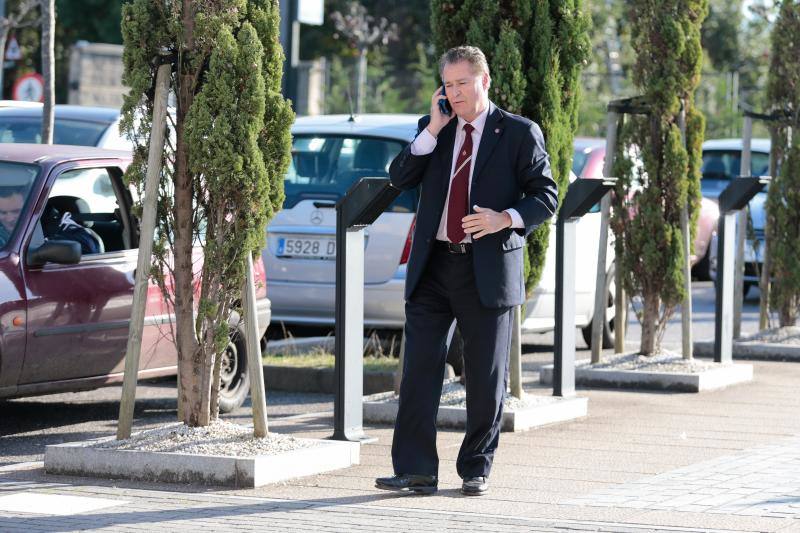 Familiares y conocidos despiden Claudio Fernández Junquera