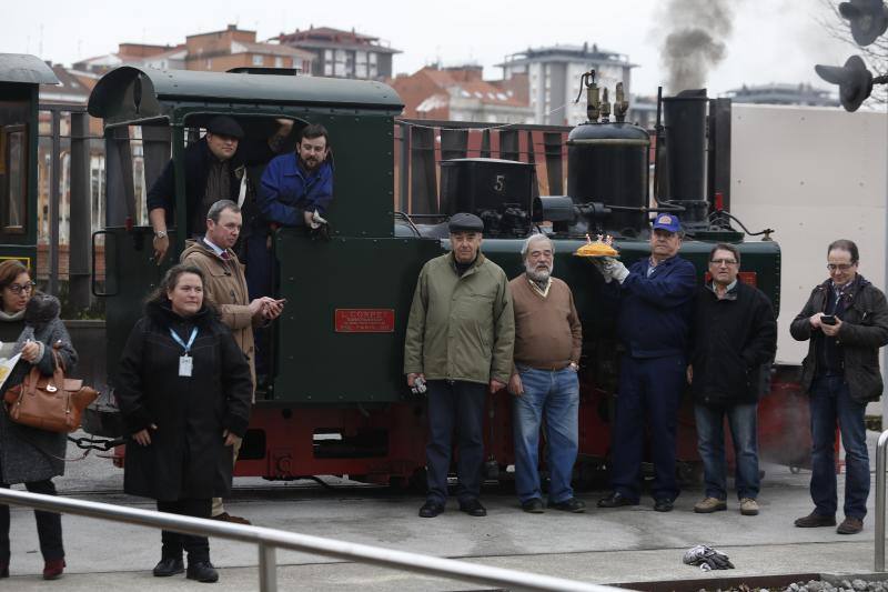 125 Aniversario de la locomotora &#039;SHE&#039;