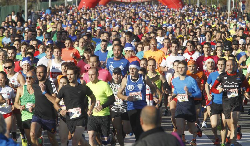 2.800 corredores en el Cross de Nochebuena de Gijón