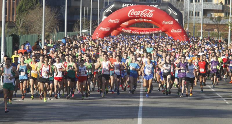 2.800 corredores en el Cross de Nochebuena de Gijón