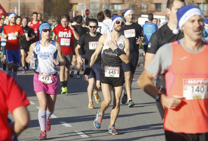 2.800 corredores en el Cross de Nochebuena de Gijón