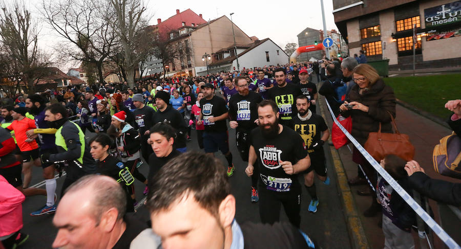 Avilés se echa a las calles para correr la San Silvestre (I)