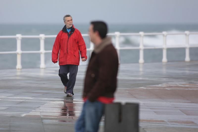 Asturias, en alerta por oleaje