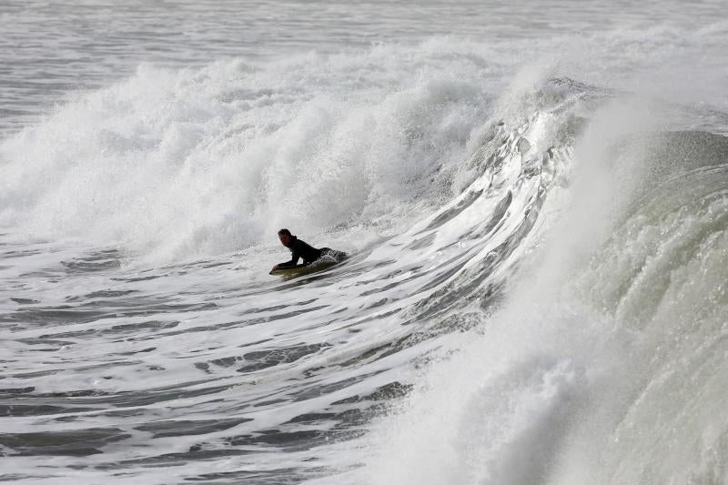 Asturias, en alerta por oleaje