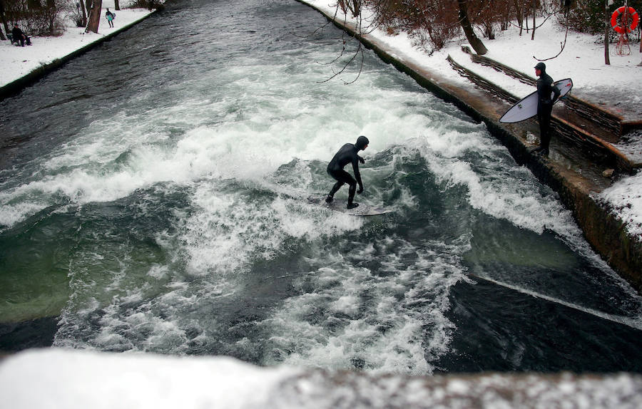 Surfear en el río