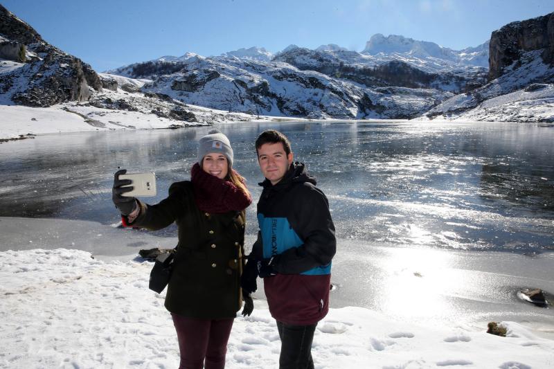 Los Lagos nevados, un atractivo para el turismo