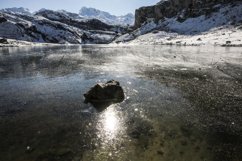 Los Lagos nevados, un atractivo para el turismo