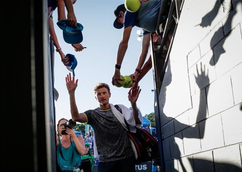 Denis Istomin elimina a Pablo Carreño del Open de Australia