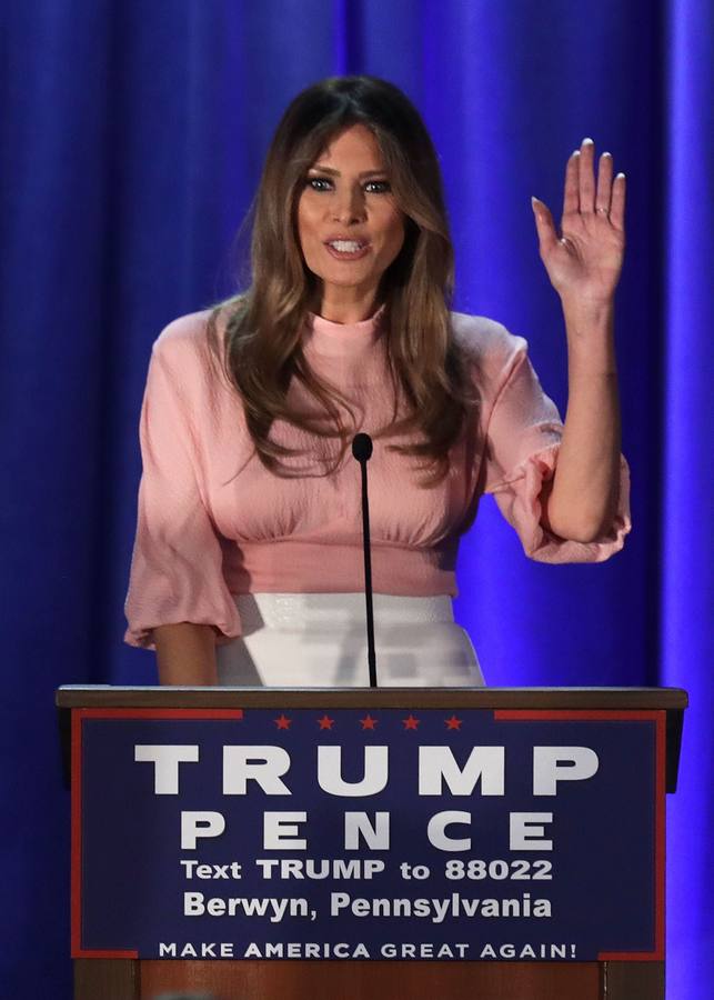 Todos los looks de Melania Trump