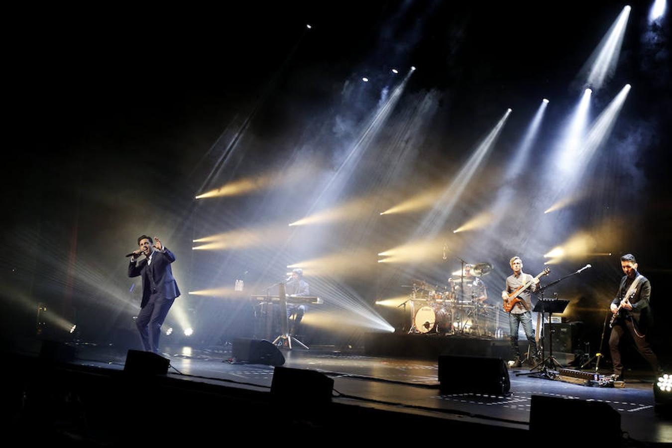 Concierto de David Bustamante en el Teatro de la Laboral de Gijón