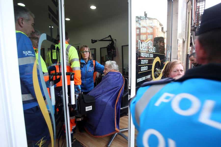 Incendio en un bazar chino de Oviedo