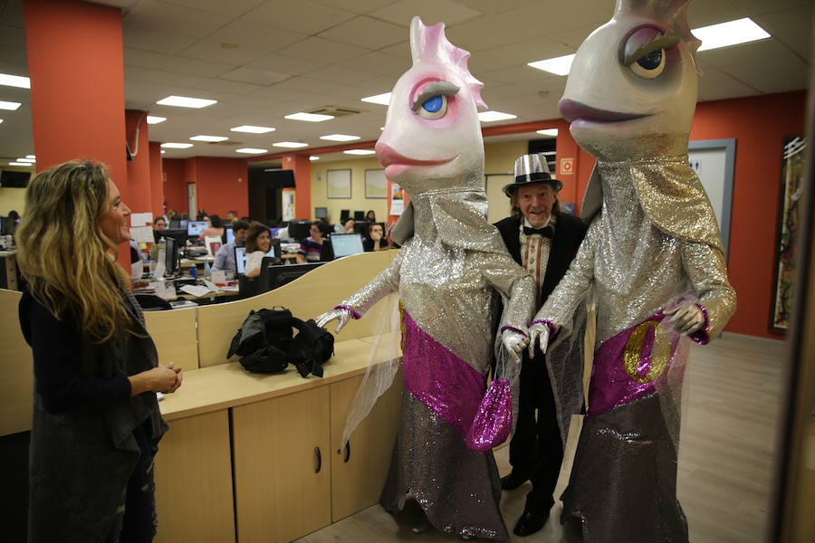 Las sardinas visitan EL COMERCIO