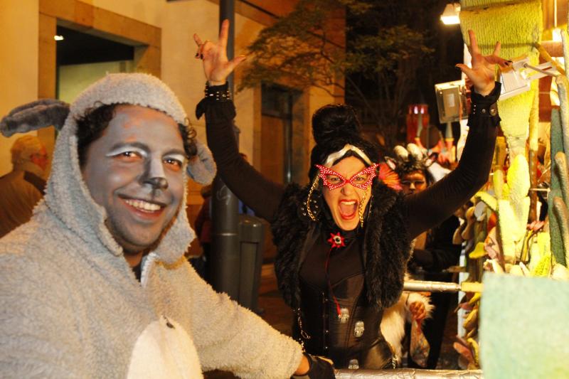 Gran Desfile d’Antroxos, Moxigangues y Carroces