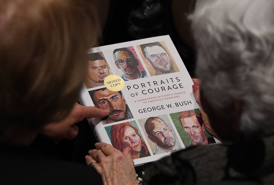 El expresidente George Bush ahora pinta retratos